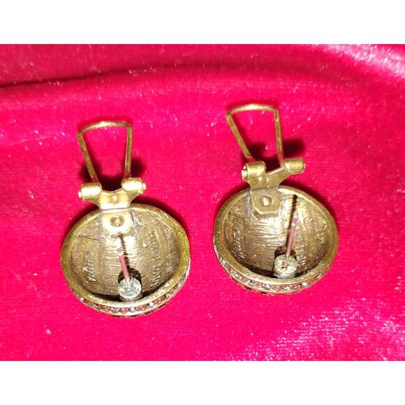 Vintage Heidi Daus Pavé Crystal Dome Post Earrings - Picture 2 of 3